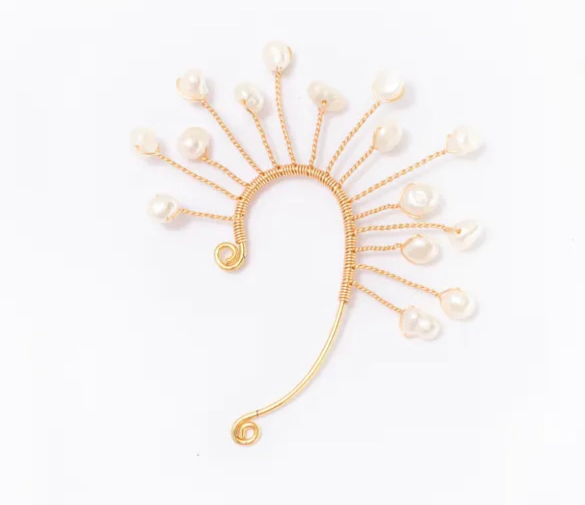 All Pearls Earcuff - Love GNSIS